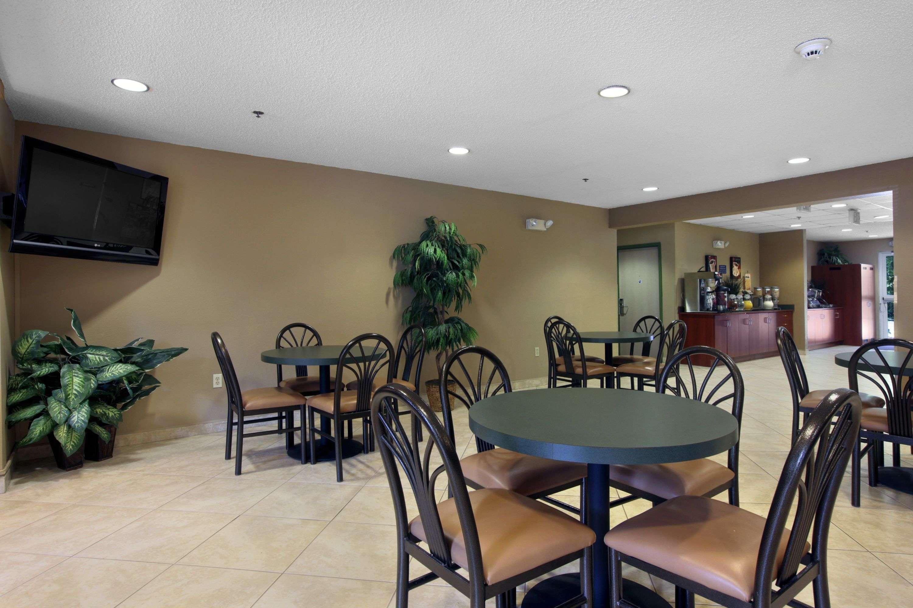 Microtel Inn & Suites By Wyndham Palm Coast I-95 Екстериор снимка